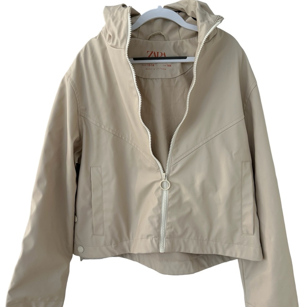Zara Girls Crop Bubble Raincoat in Cream Size 14